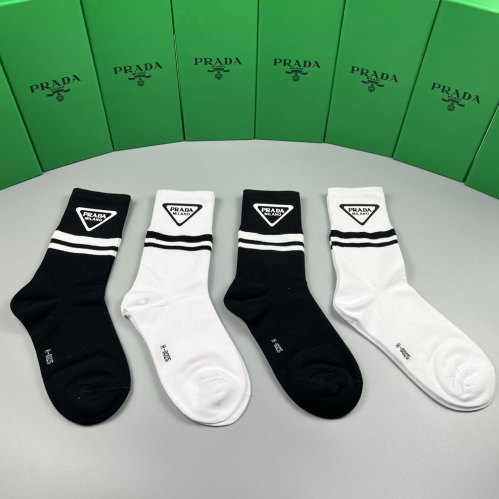 Prada Socks/Box - DesignerGu