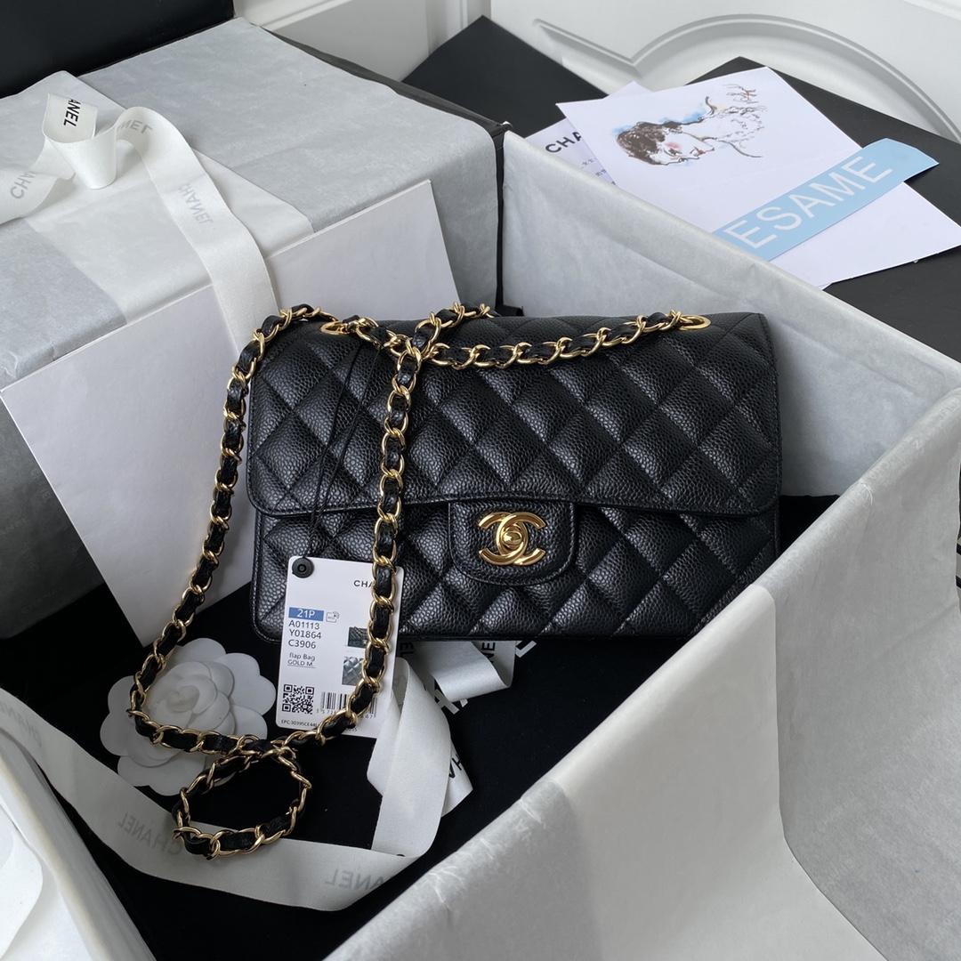 Chanel Classic Flap Bag     23cm - DesignerGu