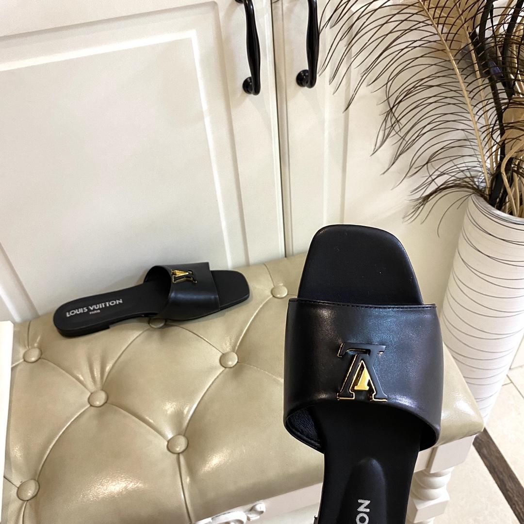 Louis Vuitton LV Capri Flat Mule   1ACTMS - DesignerGu