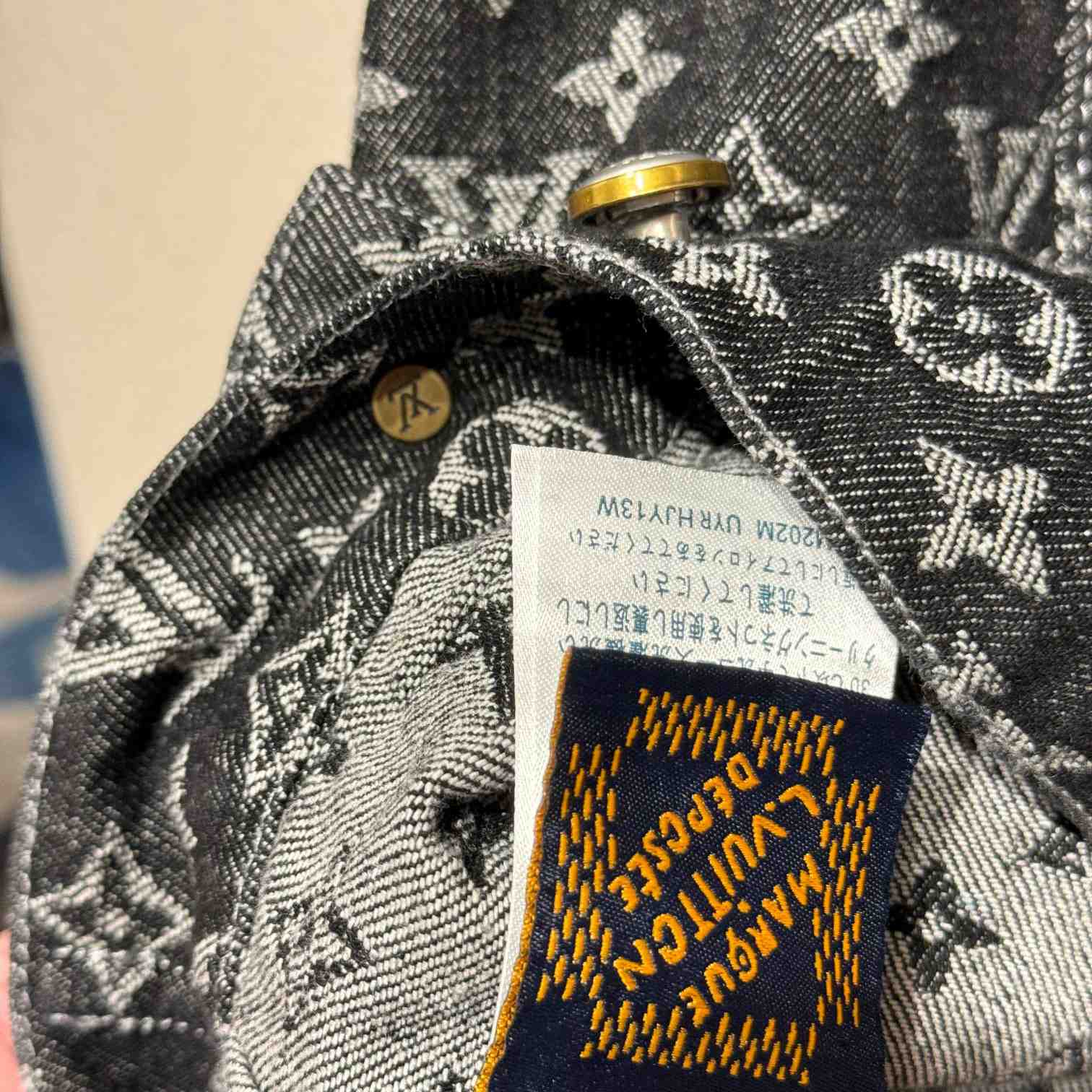 Louis Vuitton Monogram Denim Jacket - DesignerGu