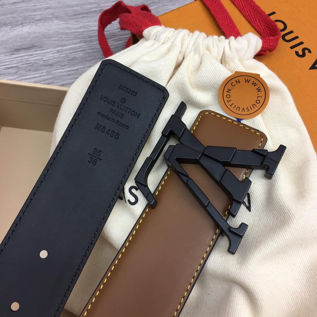 Louis Vuitton 40mm Reversible Belt    - DesignerGu