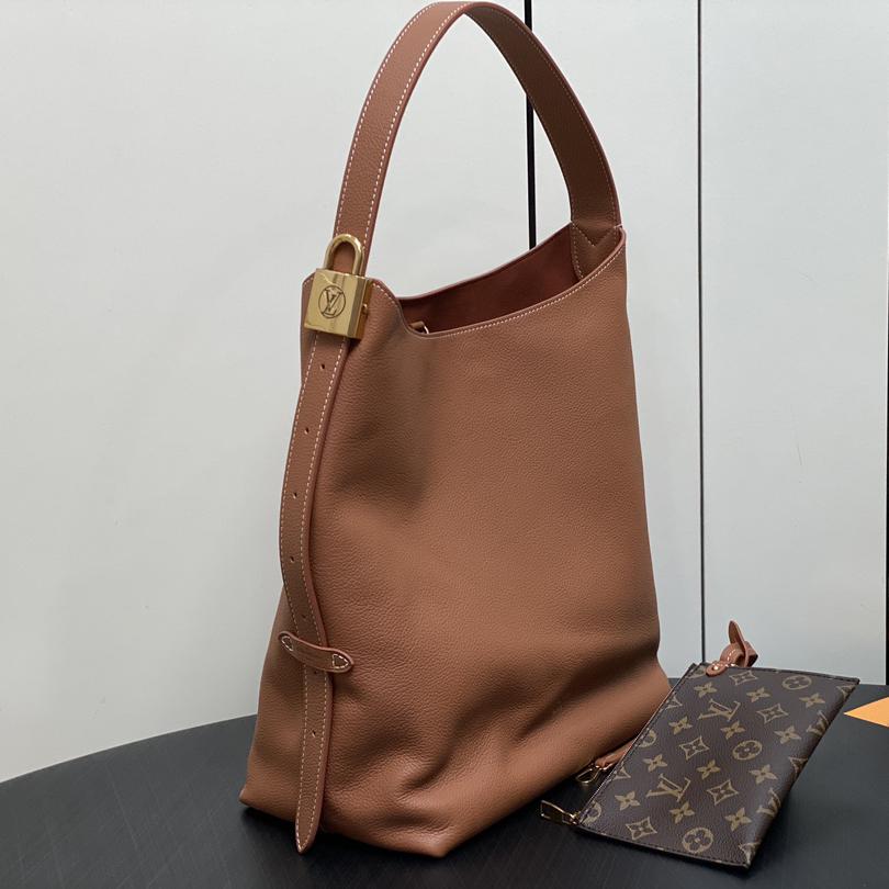 Louis Vuitton Low Key Hobo MM   M24974 - DesignerGu