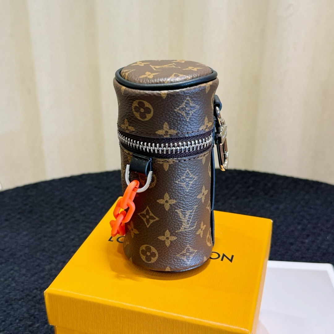 Louis Vuitton Monogram Barrel Pouch Bag Charm - DesignerGu