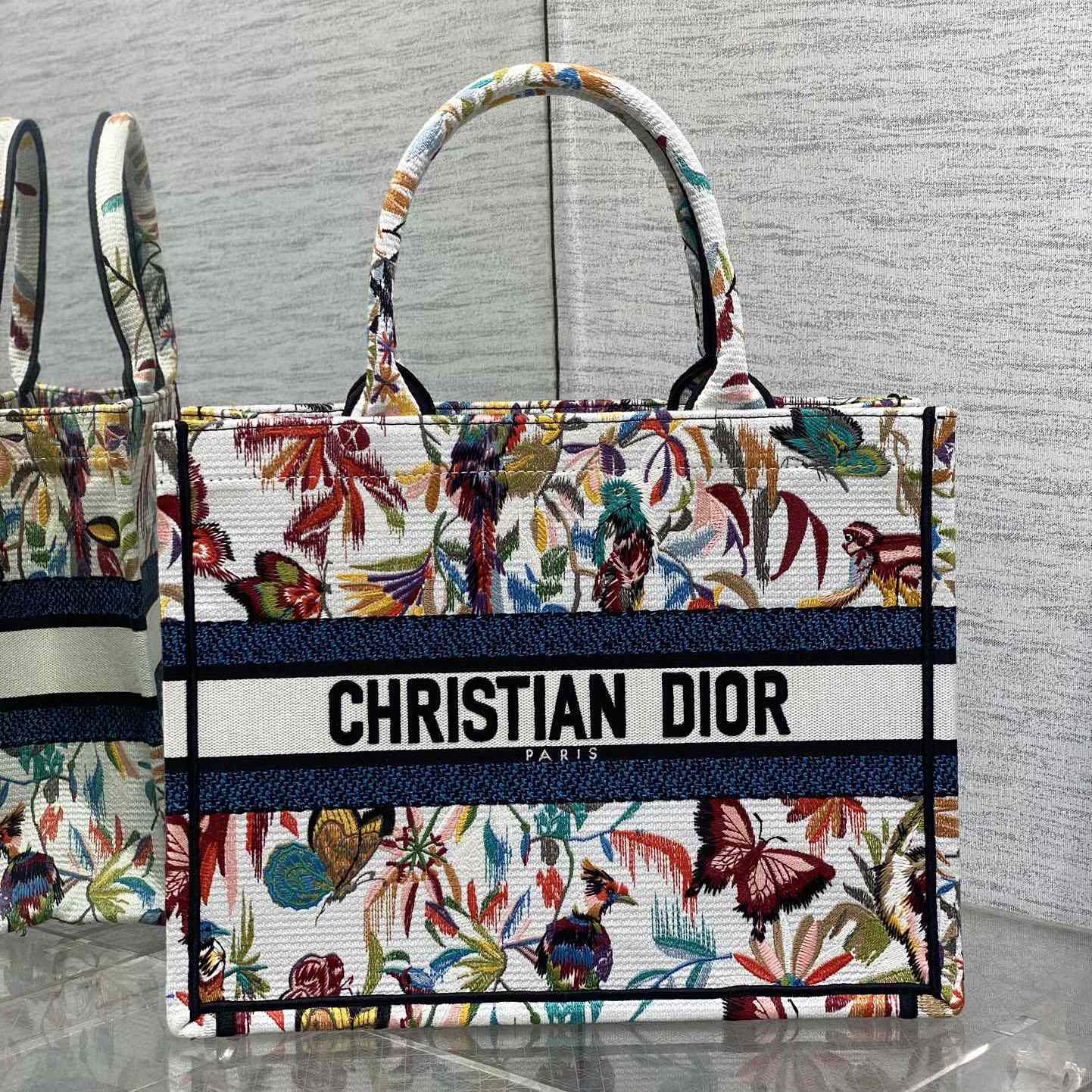 Dior Medium Dior Book Tote - DesignerGu