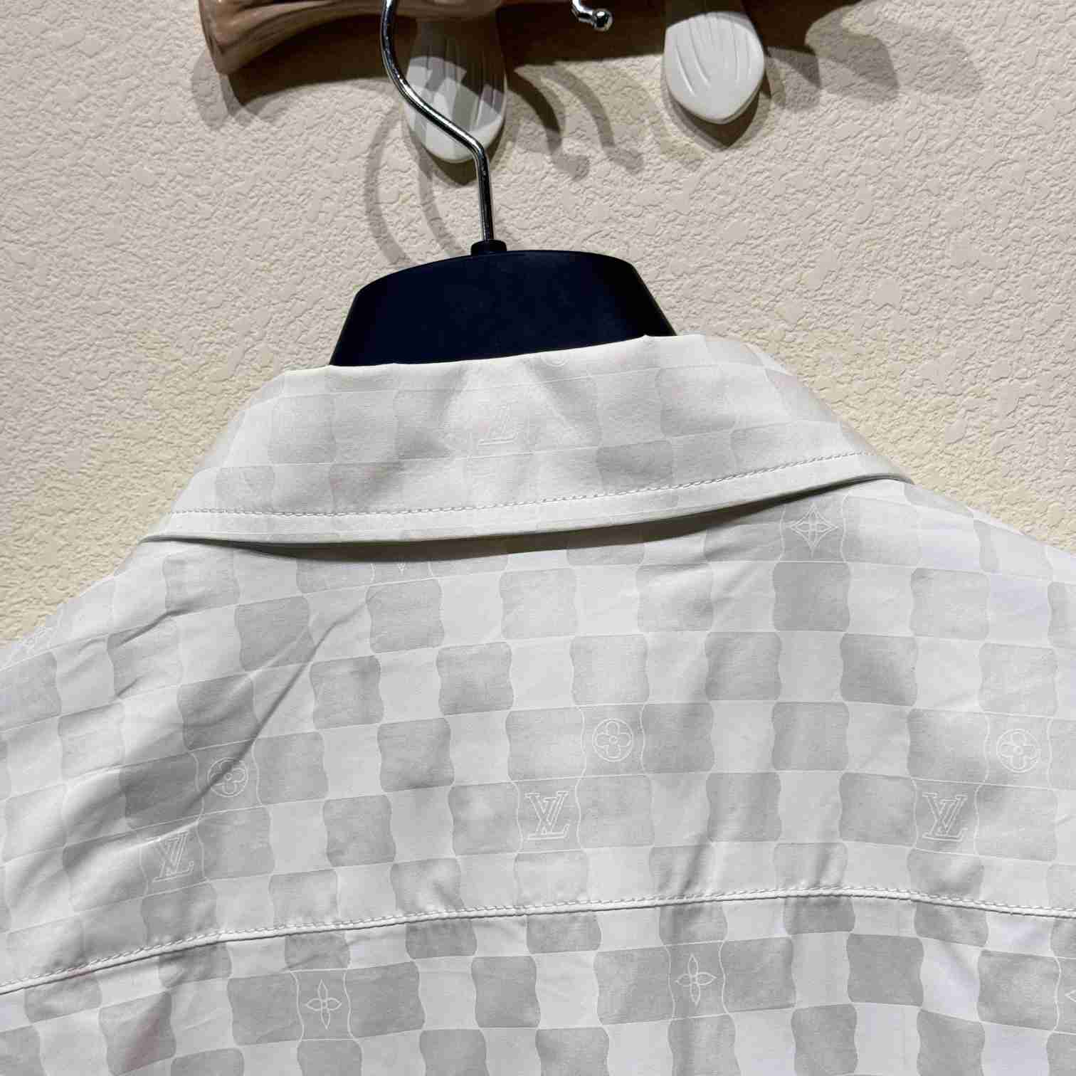 Louis Vuitton Short-Sleeved Cotton Shirt   1AFJW3 - DesignerGu