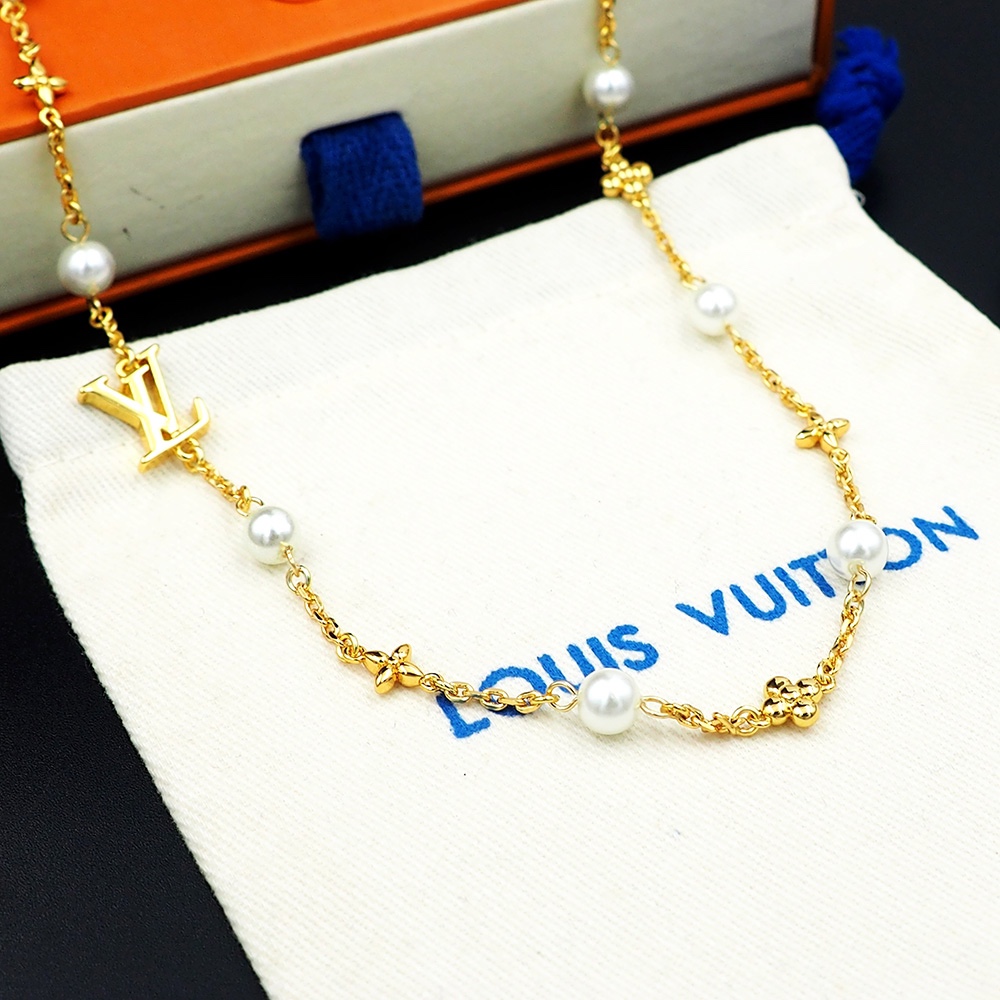 Louis Vuitton Louisa Necklace   M01610 - DesignerGu