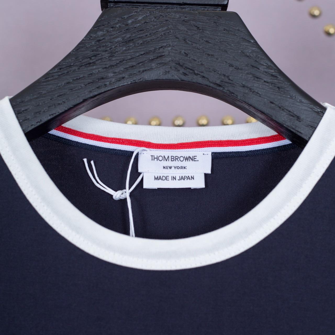 Thom Browne Short Sleeve T-Shirt   1886 - DesignerGu