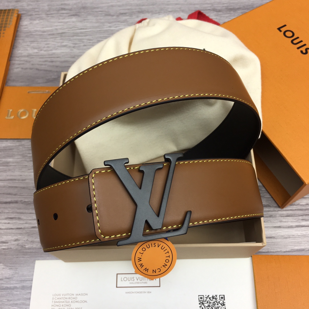 Louis Vuitton 40mm Reversible Belt    - DesignerGu