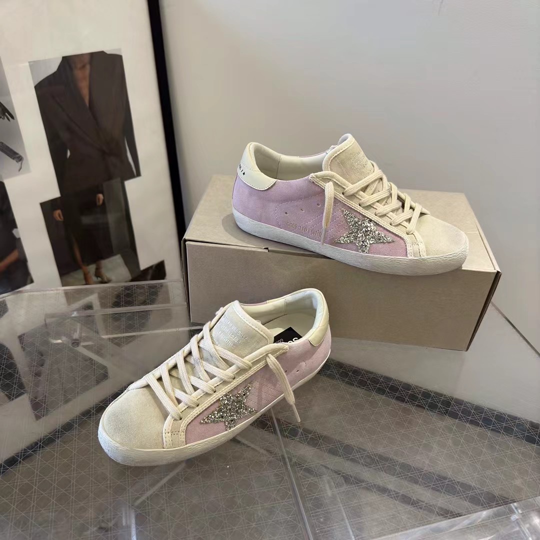 Golden Goose Sneakers - DesignerGu