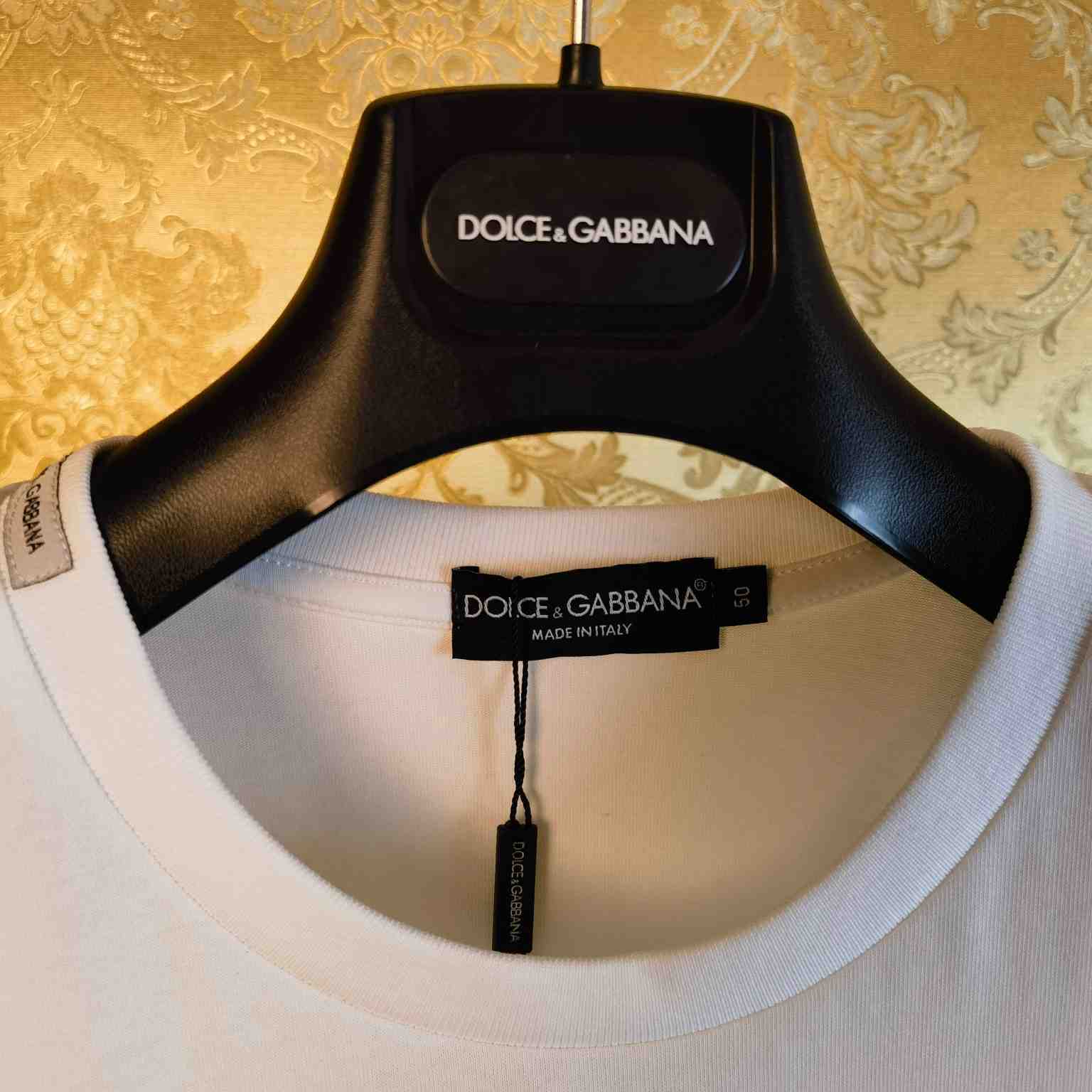 Dolce & Gabbana Short-sleeved T-shirt - DesignerGu