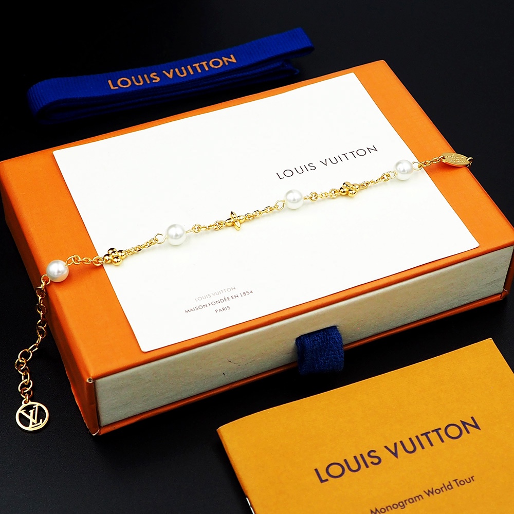 Louis Vuitton Louisa Bracelet  M1429A - DesignerGu