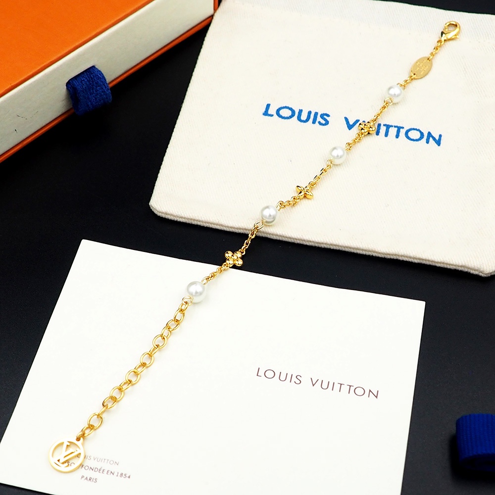 Louis Vuitton Louisa Bracelet  M1429A - DesignerGu