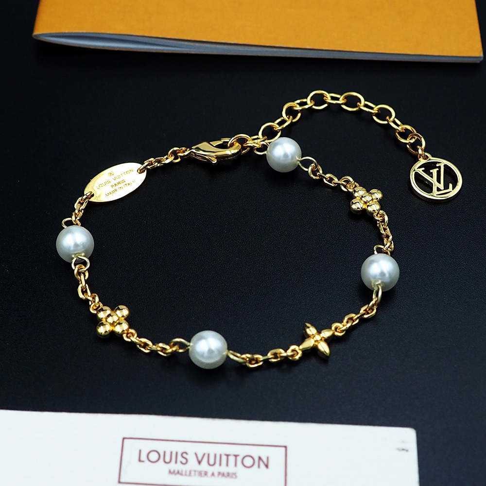 Louis Vuitton Louisa Bracelet  M1429A - DesignerGu