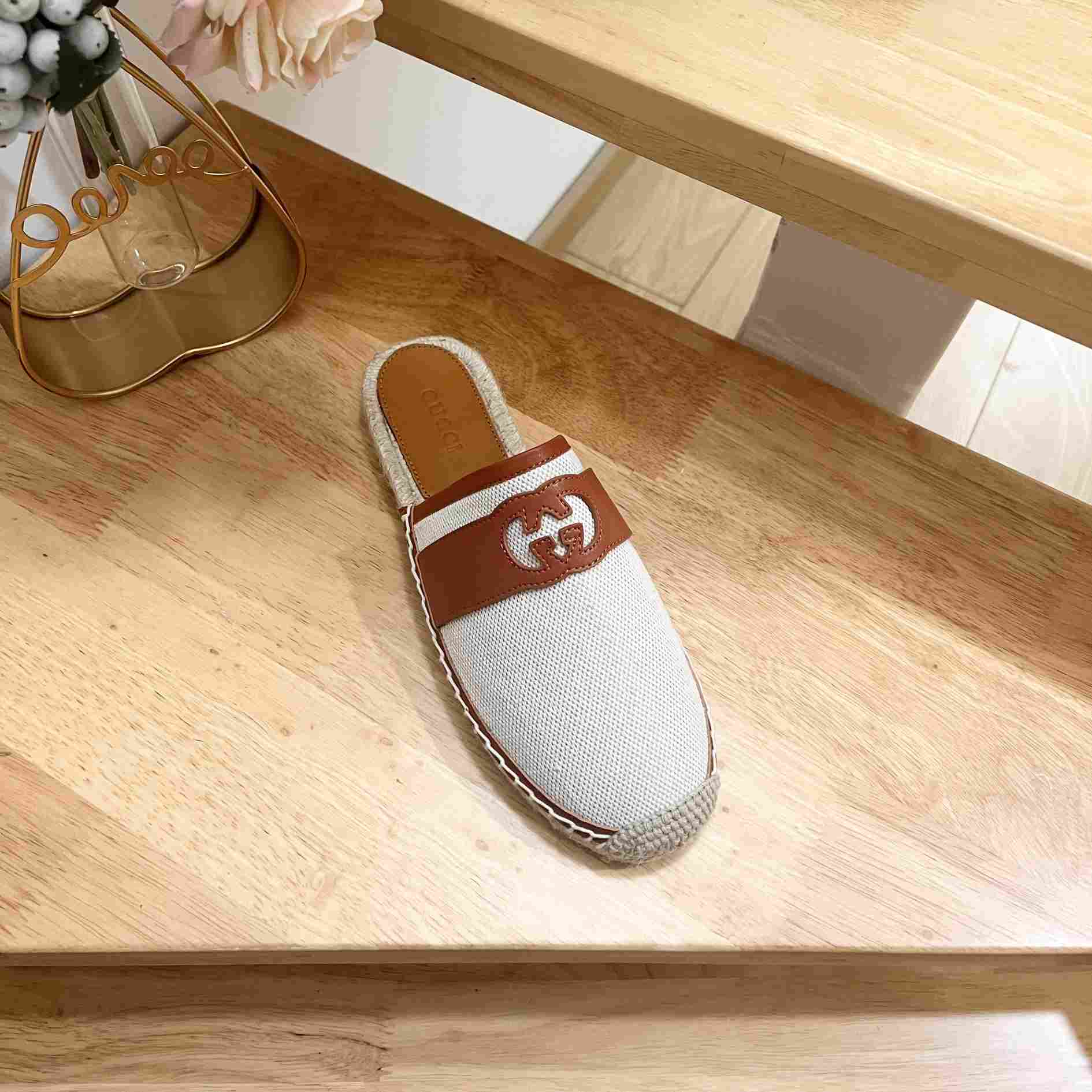 Gucci Interlocking G Slide Espadrille - DesignerGu