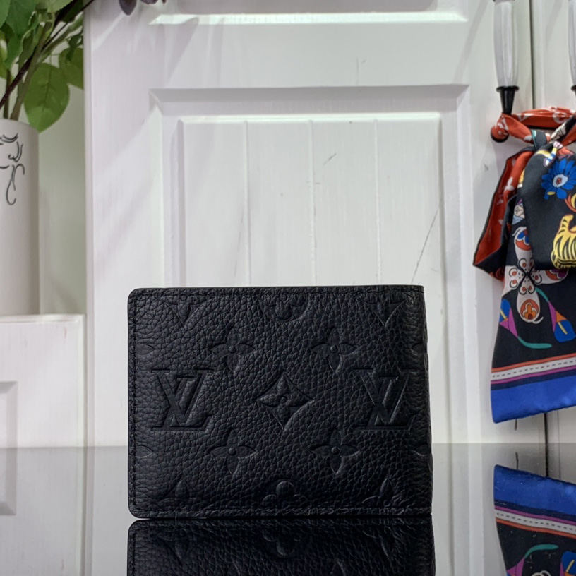 Louis Vuitton Multiple Wallet   M82072 - DesignerGu