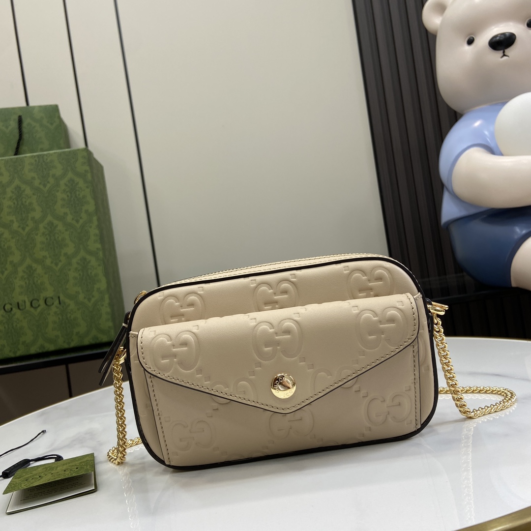 Gucci GG Super Mini Shoulder Bag - DesignerGu