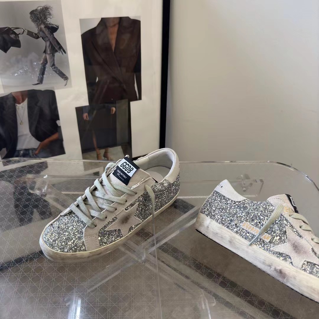 Golden Goose Sneakers - DesignerGu