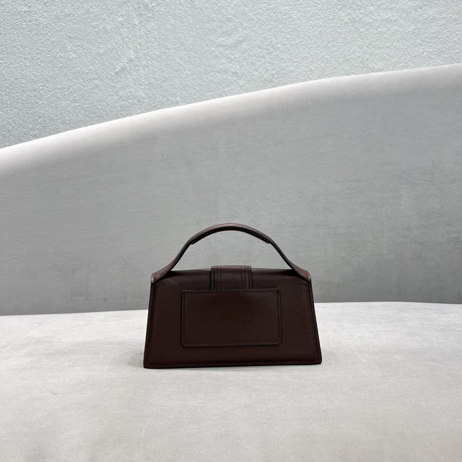 Jacquemus Le Bambino Small Flap Bag - DesignerGu