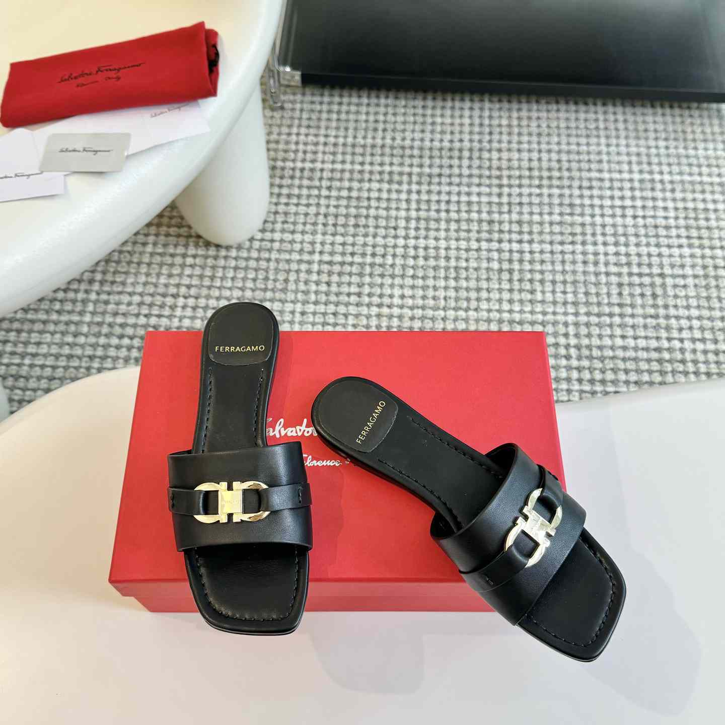 Ferragamo Women's Black Flat Slide With Gancini Ornament - DesignerGu