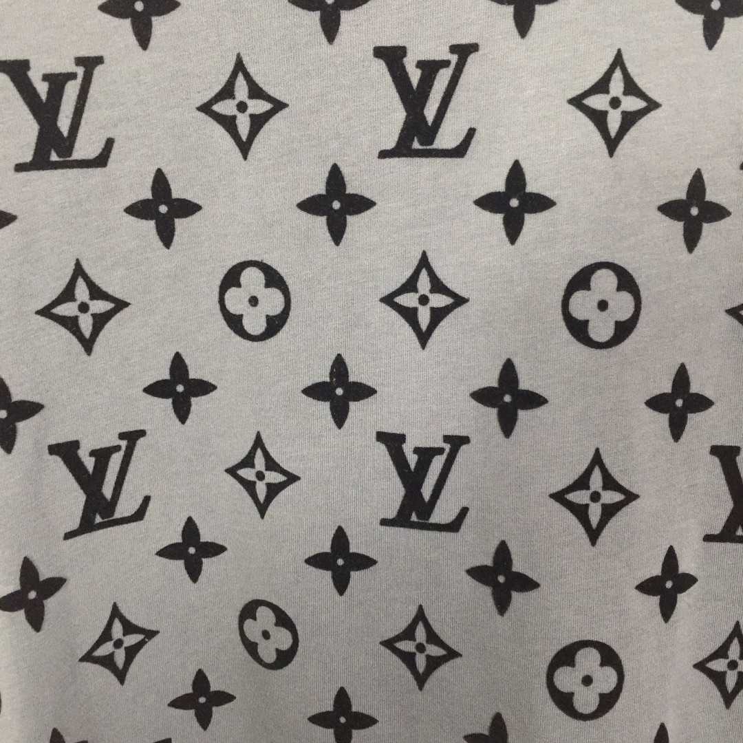 Louis Vuitton Monogram T-Shirt In Grey - DesignerGu