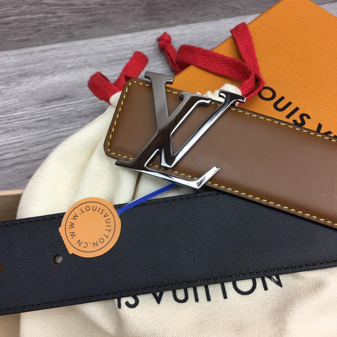 Louis Vuitton 40mm Reversible Belt    - DesignerGu