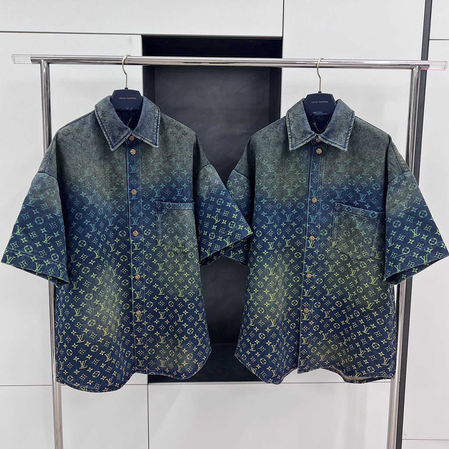 Louis Vuitton Short-Sleeved Monogram Shirt - DesignerGu