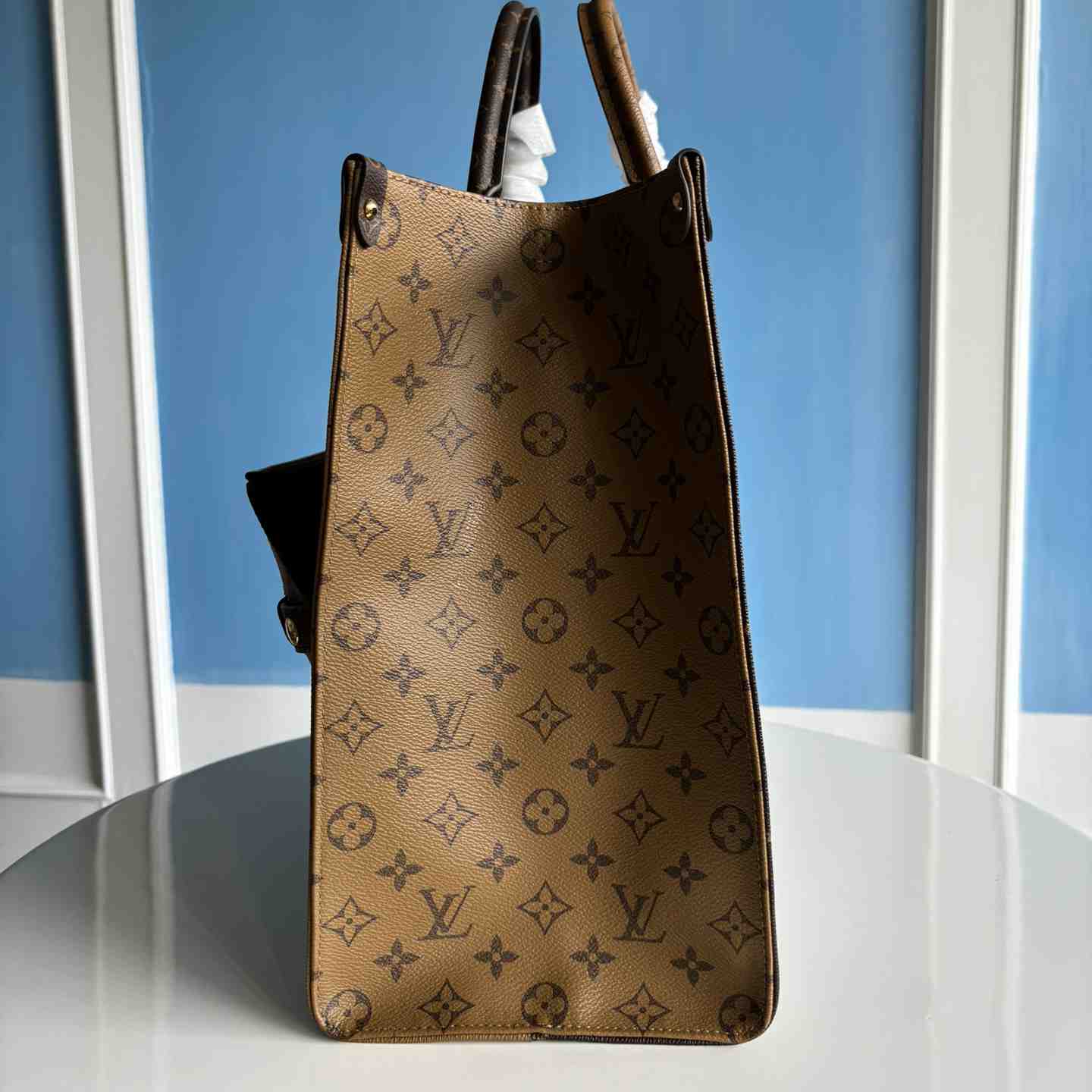 Louis Vuitton OnTheGo Voyage  M46823 - DesignerGu