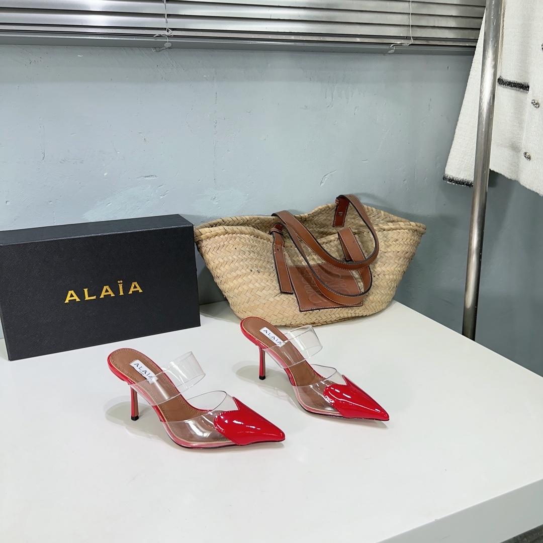 Alaïa Heart Mules in Red  - DesignerGu