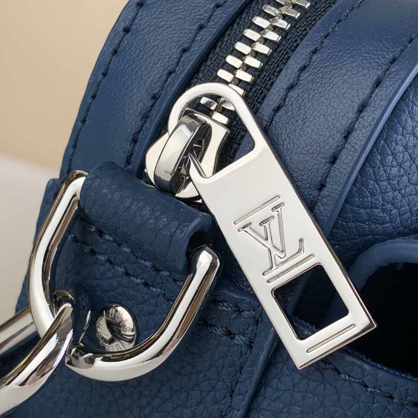 Louis Vuitton Fastline Messenger   M24750 M23710 - DesignerGu