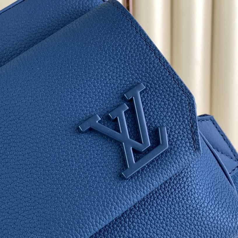 Louis Vuitton Fastline Messenger   M24750 M23710 - DesignerGu