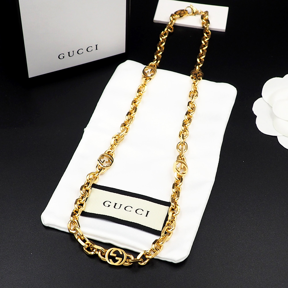 Gucci Interlocking Necklace - DesignerGu