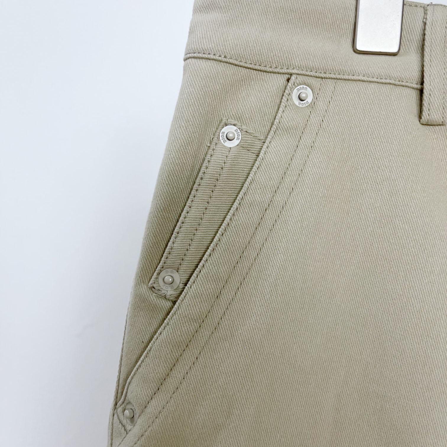 Dior Bermuda Shorts Beige Cotton Gabardine - DesignerGu