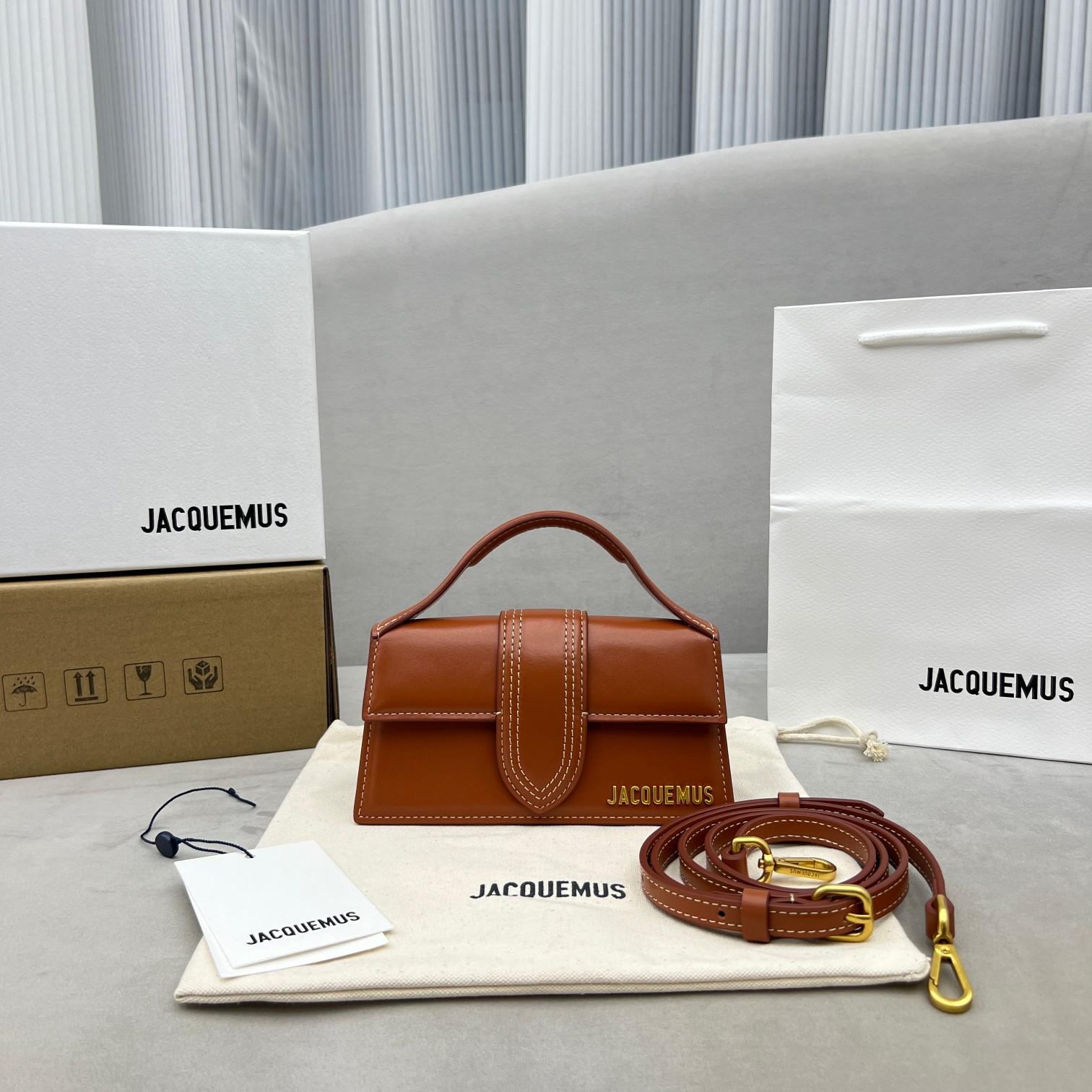 Jacquemus Le Bambino Small Flap Bag - DesignerGu