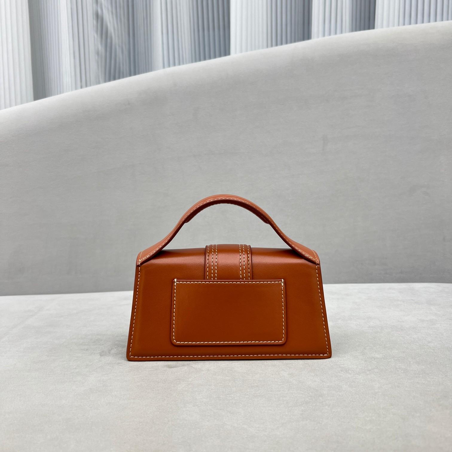 Jacquemus Le Bambino Small Flap Bag - DesignerGu