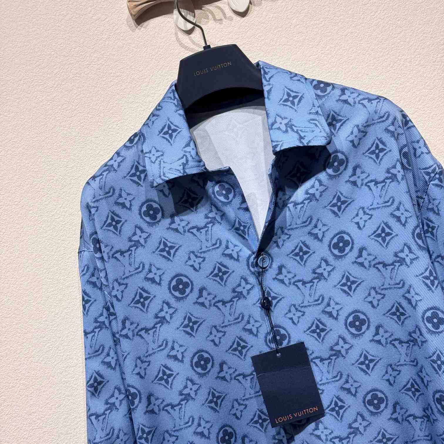 Louis Vuitton Monogram Short-Sleeved Chambray Shirt   - DesignerGu