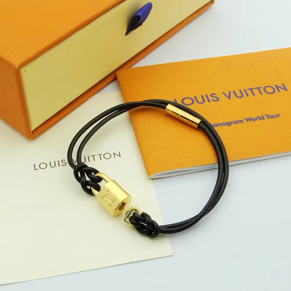 Louis Vuitton LV Padlock Bracelet  M8138E - DesignerGu