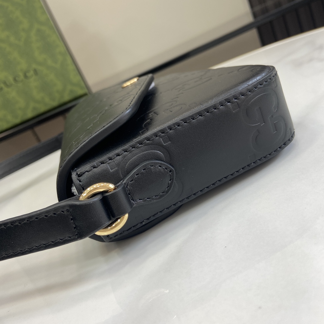 Gucci GG Super Mini Shoulder Bag - DesignerGu