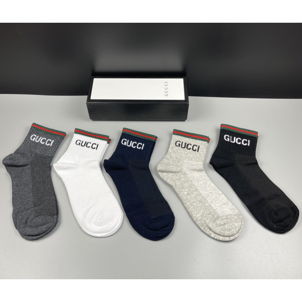 Gucci Socks/Box - DesignerGu