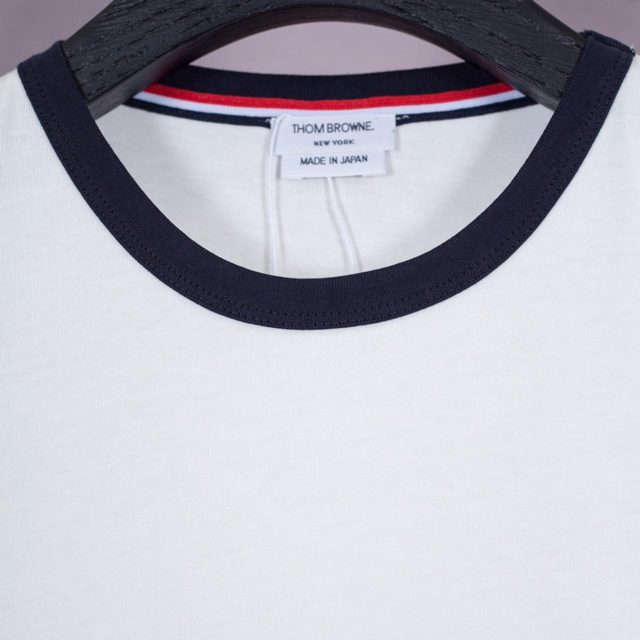 Thom Browne Short Sleeve T-Shirt   1886 - DesignerGu