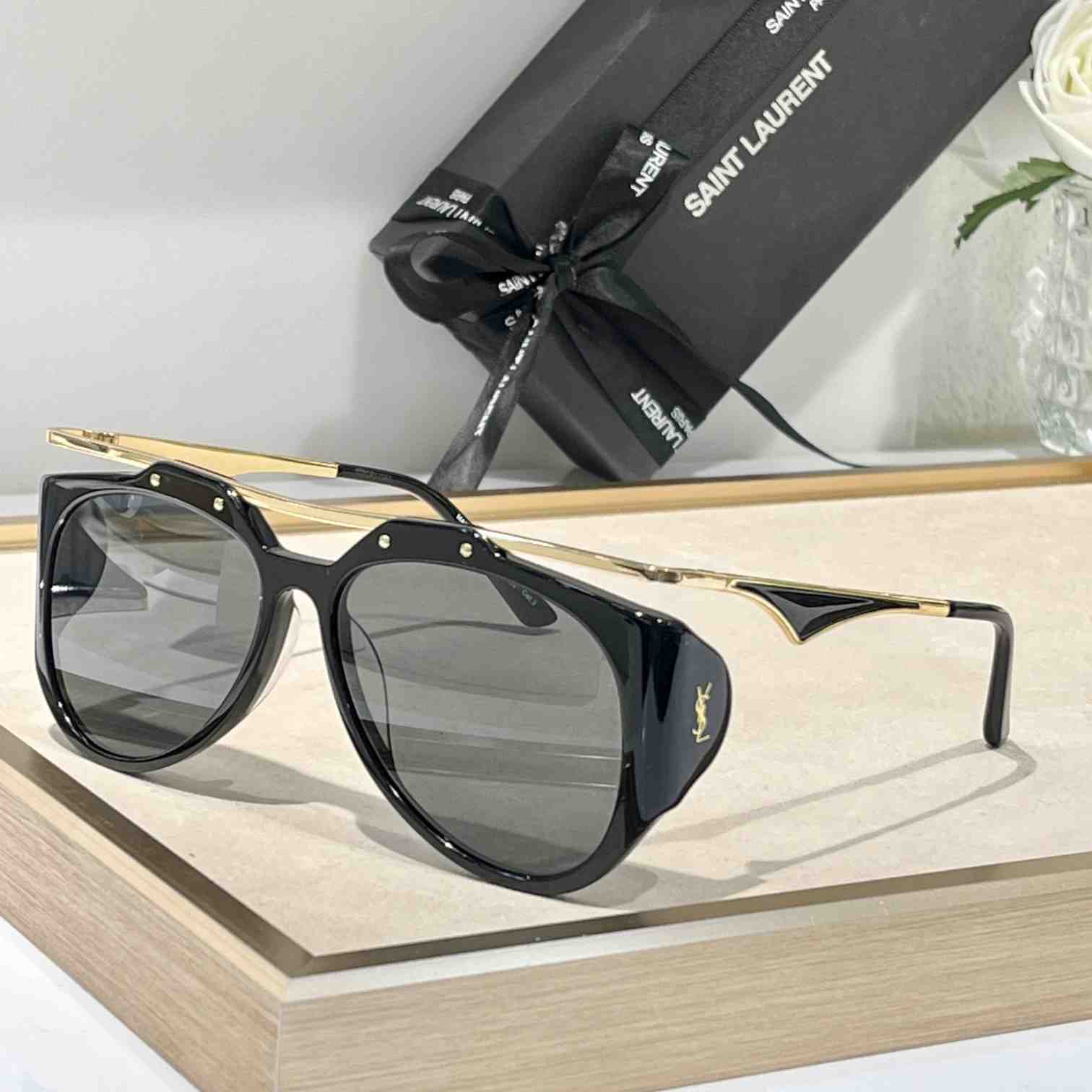 Saint Laurent Sunglasses - DesignerGu