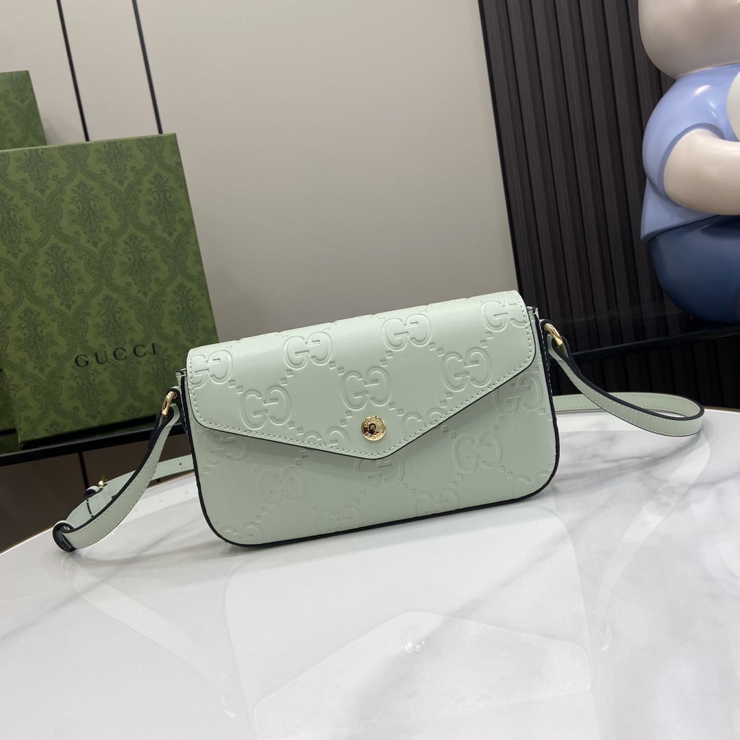 Gucci GG Super Mini Shoulder Bag - DesignerGu