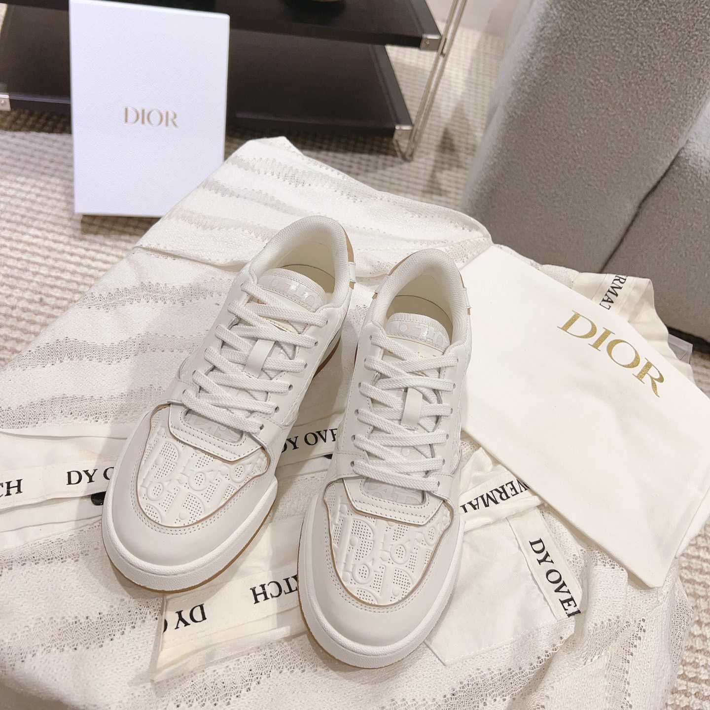 Dior One Sneaker - DesignerGu