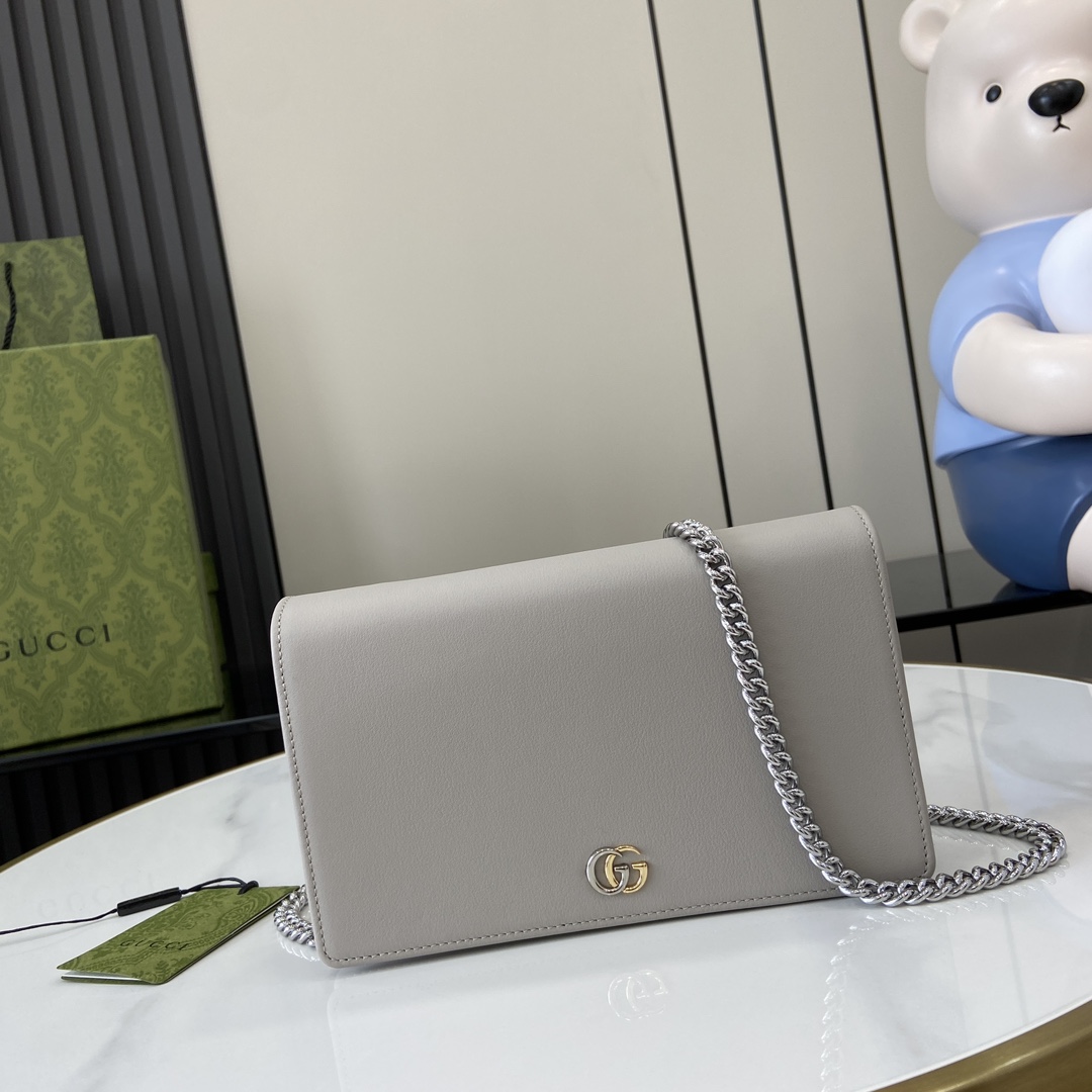 Gucci GG Marmont Chain Wallet - DesignerGu