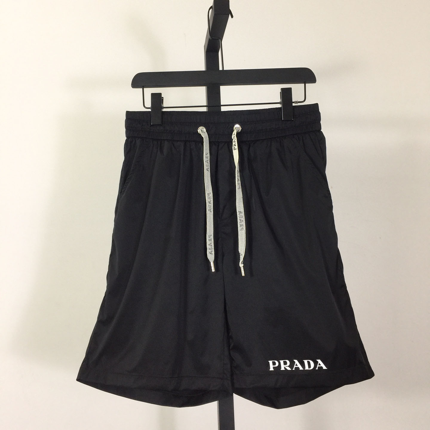 Prada Shorts - DesignerGu