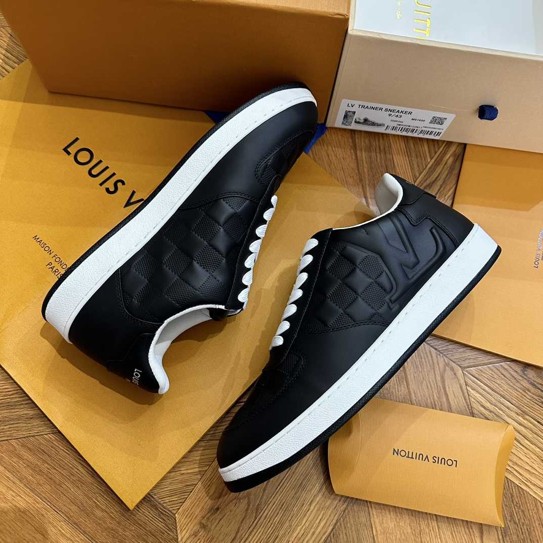 Louis Vuitton Rivoli Sneaker  1ACVIB - DesignerGu