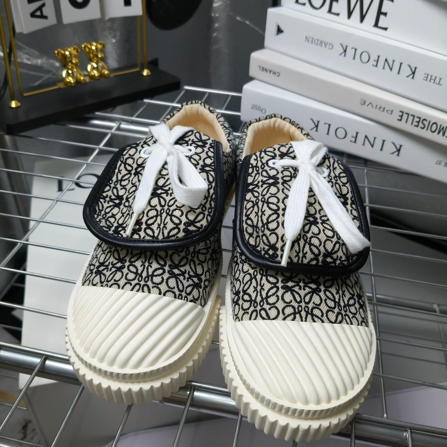 Loewe Anagram Jacquard Flap Low-top Trainers - DesignerGu