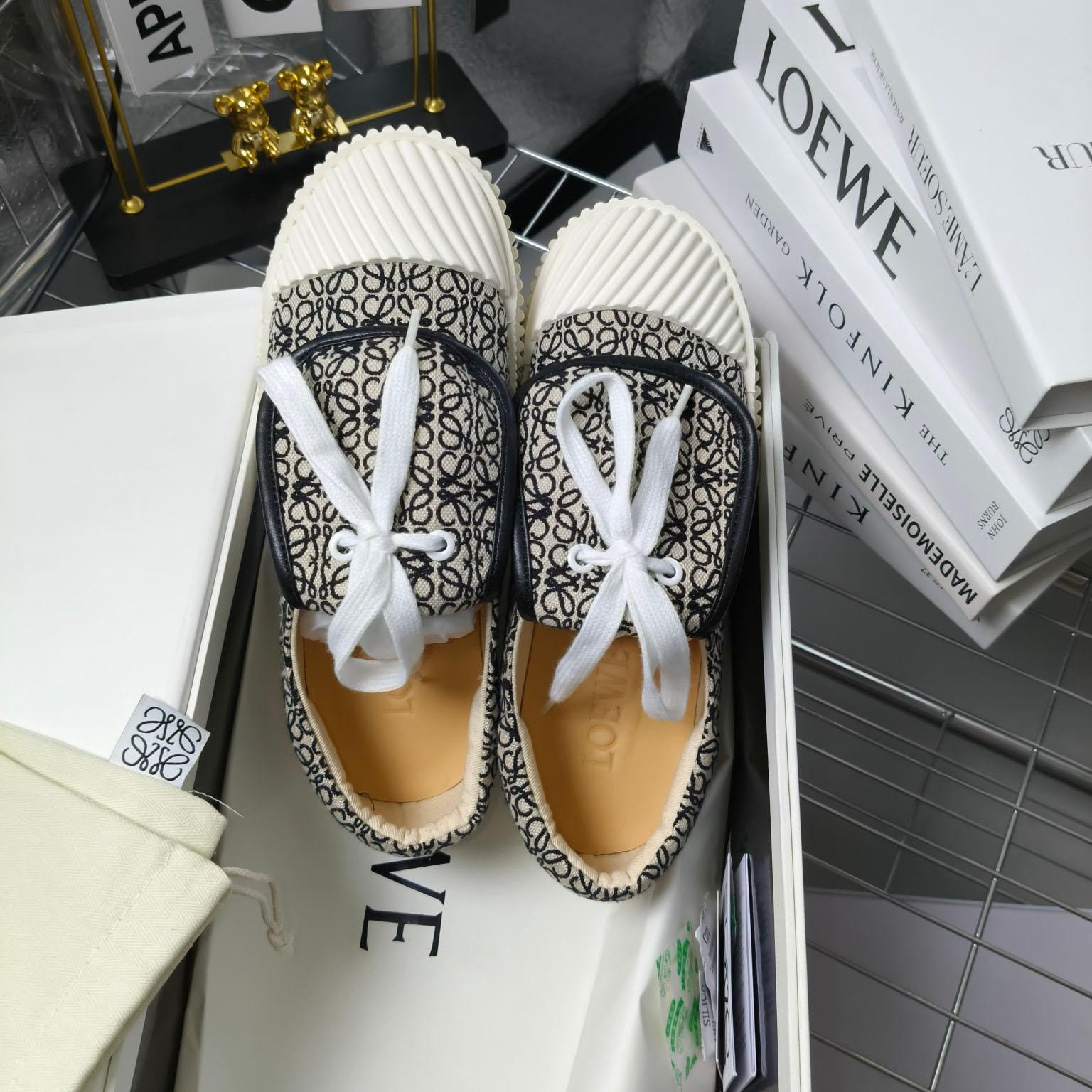 Loewe Anagram Jacquard Flap Low-top Trainers - DesignerGu