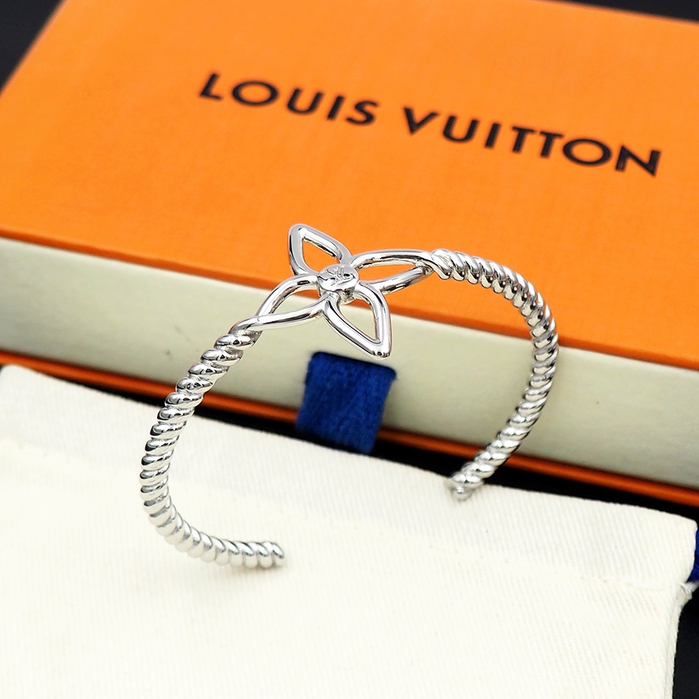 Louis Vuitton Nautical Rigid Bracelet    - DesignerGu