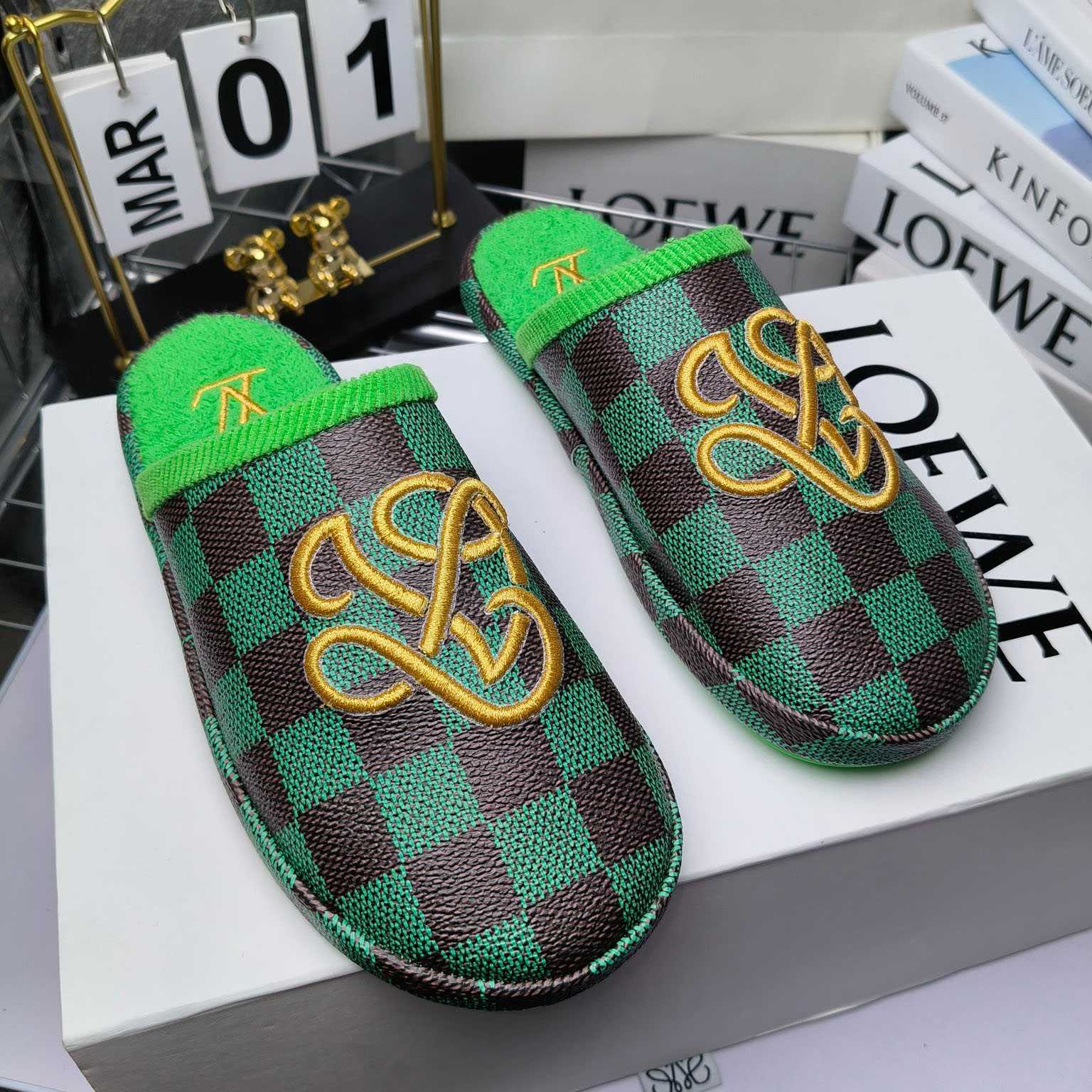 Louis Vuitton LV Palace Slipper   1ACN7D - DesignerGu