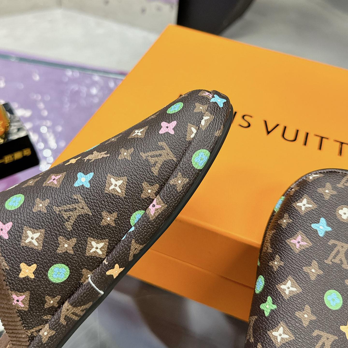 Louis Vuitton LV Palace Slipper    1ACWGF - DesignerGu